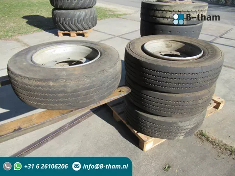 MEFRO 4 x Velg 17.5x6.75 + band Veldhuizen