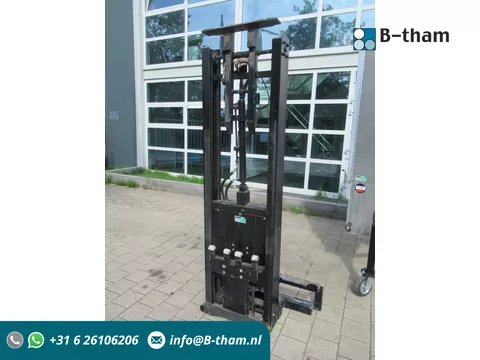Terberg Zij-belading Mini Container + opvangbak