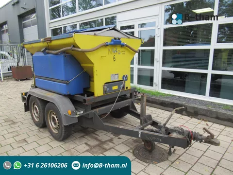 NIDO AWK 2500-1 Stratos B11L-18 ACLN280 1,1M3 + 500L Zoutstrooier Salzstreuer