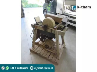 GHW  Slijpsteen met waterbad / elektrisch