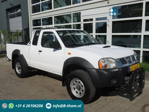 Nissan King Cab Navara 2.5 DTi 4-L.Lux. 1,5CAB PICK-UP
