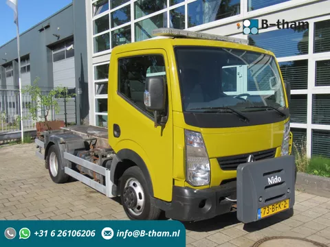 Renault Maxity 2.5DCi 107KW Chassis Twist Lock AIRCO